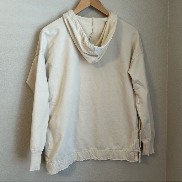 Aerie Women’s Sunwashed Desert Oversized Hoodie w/ Side Slits in Cream, X-Small - Picture 5 of 8